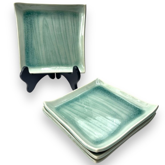 Japanese Set of 4 Celadon Green w/ Blue Crackle Square Glazed Small Plates 6" - Picture 4 of 9